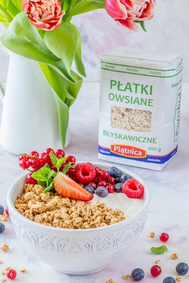 33 REALIZACJA DLA MARKI PIĄTNICA (2)